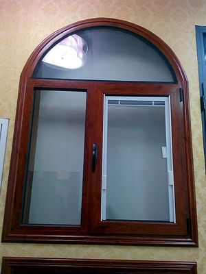 Hölzernes Korn malte Aluminium- Handels-Windows-Neigungs-Drehungs-Jalousien-Fenster-Entwurf